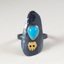 Load image into Gallery viewer, Turquoise Skull Ring