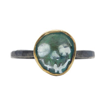 Load image into Gallery viewer, Green Tourmaline Skull Ring