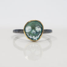 Load image into Gallery viewer, Green Tourmaline Skull Ring
