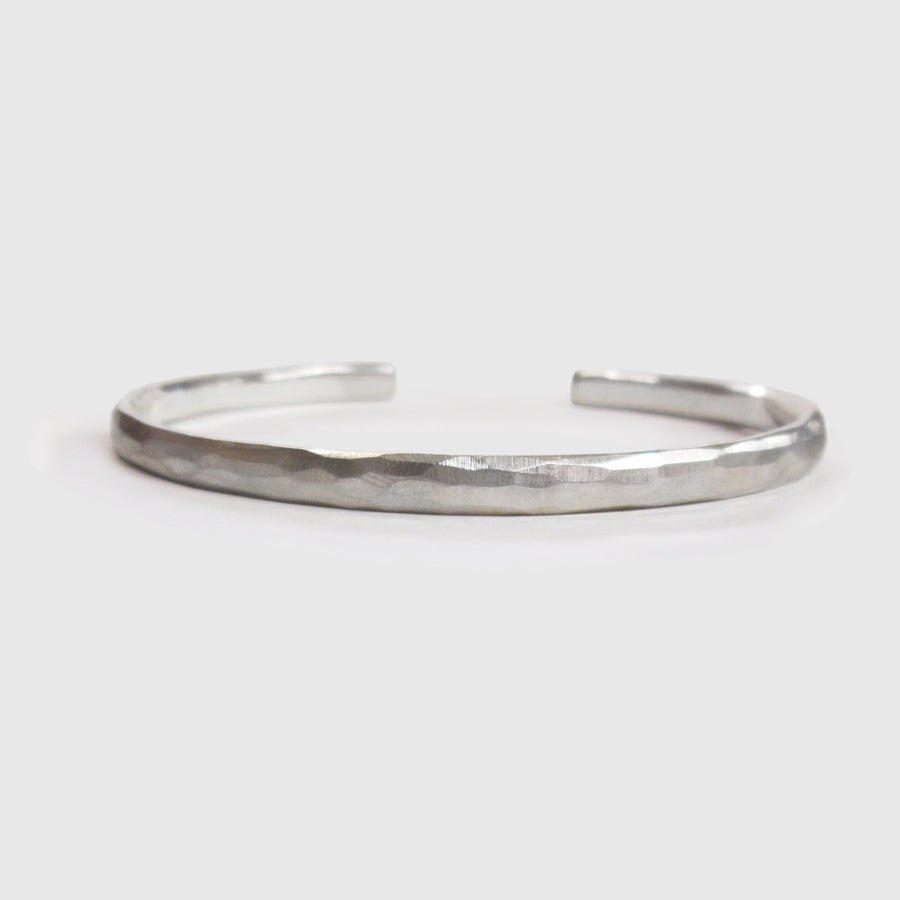 FACETED SILVER CUFF