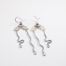 Load image into Gallery viewer, Garnet Serpent Earrings