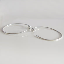 Load image into Gallery viewer, Skull Hoops
