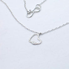 Load image into Gallery viewer, Heartoboros Necklace
