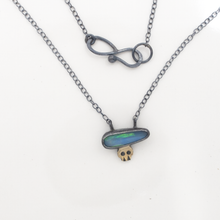 Load image into Gallery viewer, Opal And Skull Necklace
