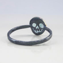 Load image into Gallery viewer, Green Tourmaline Skull Ring
