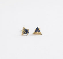Load image into Gallery viewer, Black Spinel Earring
