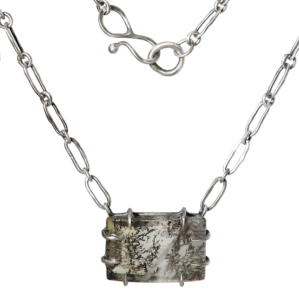 Shaddow Lichen Necklace